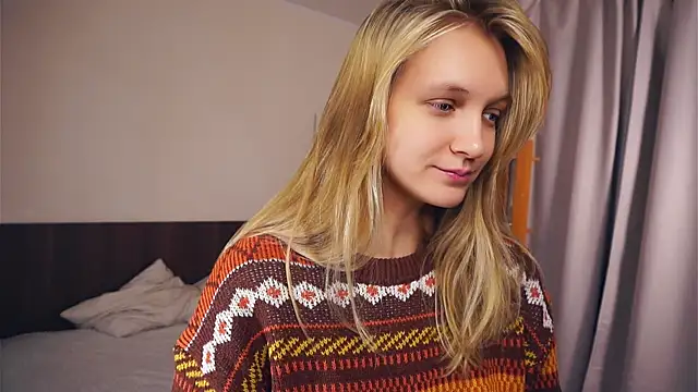 DierdreJacobsohn online show from November 30, 2025, 6:36 am