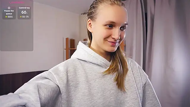 DierdreJacobsohn online show from December 5, 2025, 6:23 am