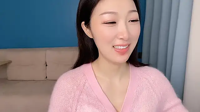 ella55-- online show from April 10, 2026, 1:12 am