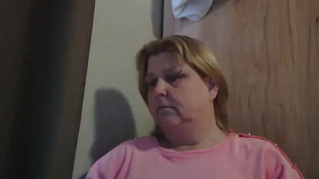 Sylviastar46 online show from February 17, 2026, 11:51 am