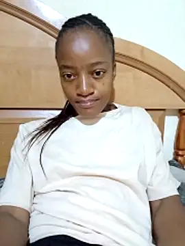 Snapshot of KoksFlame chatting on October 30, 2025, 7:55 pm KoksFlame online show from October 30, 2025, 7:55 pm