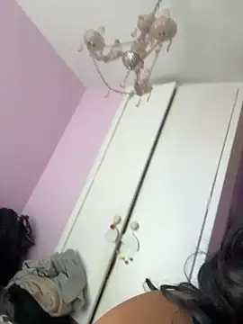 Snapshot of kennedylorel chatting on November 20, 2025, 1:23 pm kennedylorel online show from November 20, 2025, 1:23 pm