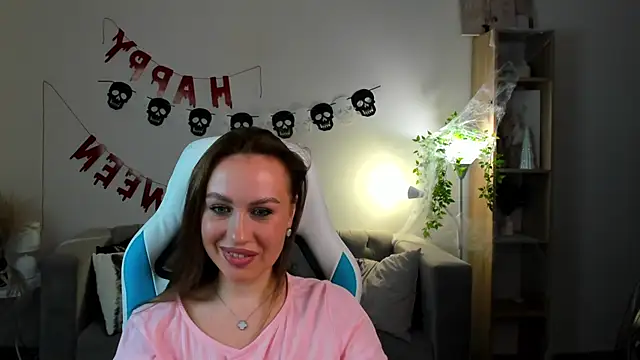 Snapshot of Adele_Rage chatting on October 30, 2025, 11:30 am Adele Rage online show from October 30, 2025, 11:30 am