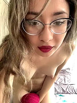 Snapshot of vanessa-242424 chatting on November 25, 2025, 3:12 pm vanessa-242424 online show from November 25, 2025, 3:12 pm