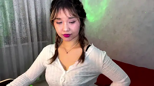 LovelyLara online show from November 29, 2025, 6:08 pm