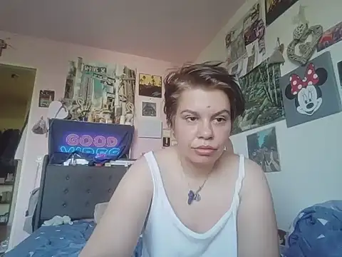 Carolineisback online show from June 19, 2026, 8:31 am