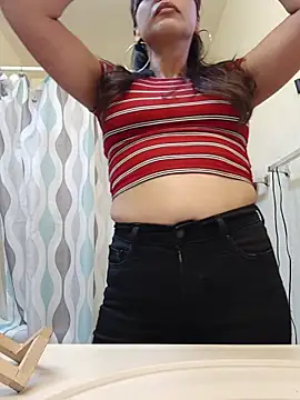 MZThang2Kute online show from November 27, 2025, 9:59 pm