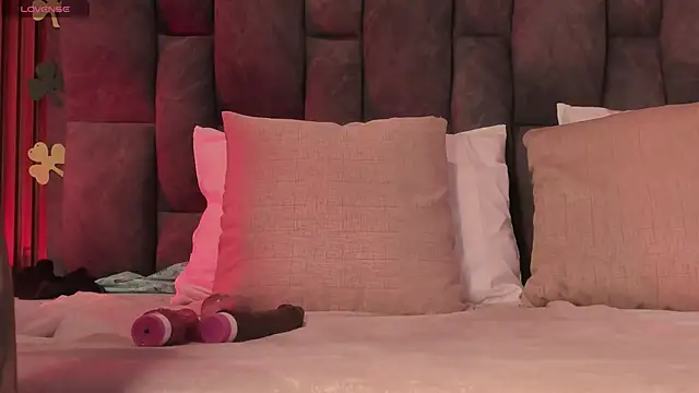 Megan Mill online show from March 20, 2026, 12:06 pm