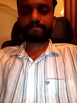 Advance01 online show from November 8, 2025, 7:06 pm