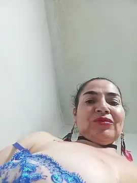 MaryRoze  online show from June 14, 2026, 2:24 am