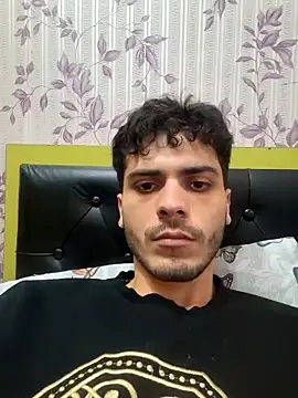 Snapshot of ZAminn6789 chatting on December 21, 2025, 9:00 am ZAminn6789 online show from December 21, 2025, 9:00 am