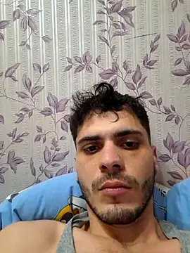 Snapshot of ZAminn6789 chatting on February 4, 2026, 6:14 pm ZAminn6789 online show from February 4, 2026, 6:14 pm