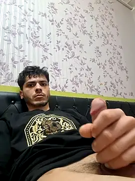 Snapshot of ZAminn6789 chatting on December 21, 2025, 11:38 pm ZAminn6789 online show from December 21, 2025, 11:38 pm