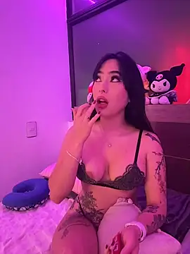 Snapshot of Raven_DeVille chatting on January 14, 2026, 6:28 am Raven DeVille online show from January 14, 2026, 6:28 am