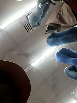 Lucile Carrie online show from March 7, 2026, 2:22 pm