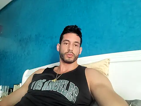 Snapshot of Lust_shark chatting on June 17, 2026, 1:43 pm Lust shark online show from June 17, 2026, 1:43 pm