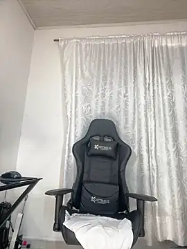 Natural BIGASS Nina online show from February 19, 2026, 8:06 pm