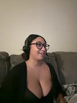 Snapshot of minha_baby chatting on December 4, 2025, 5:50 am minha baby online show from December 4, 2025, 5:50 am