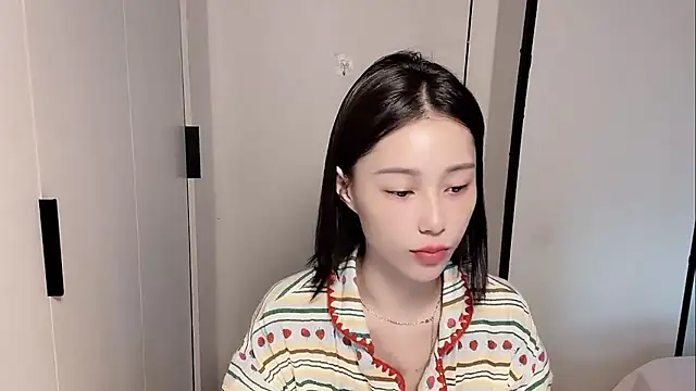 yuyu-33 online show from January 18, 2026, 12:36 am