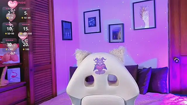 cutebabyhub  online show from July 8, 2026, 7:36 pm