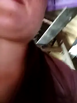 Snapshot of zubu-ti chatting on October 31, 2025, 4:42 am zubu-ti online show from October 31, 2025, 4:42 am