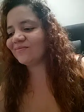 Snapshot of Mina020691 chatting on November 2, 2025, 4:39 am Mina020691 online show from November 2, 2025, 4:39 am