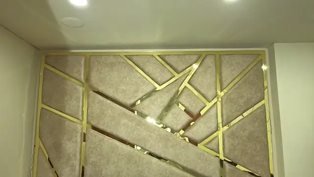 Frrreyaa online show from November 17, 2025, 2:59 am