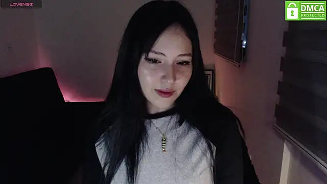 Snapshot of just_meko chatting on April 29, 2026, 1:21 am just meko online show from April 29, 2026, 1:21 am