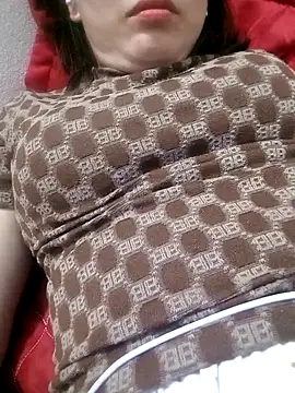 Snapshot of Elina_99 chatting on March 26, 2026, 4:00 am Elina 99 online show from March 26, 2026, 4:00 am