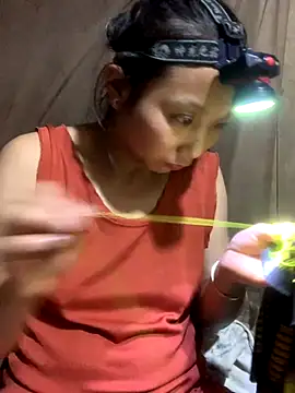 Snapshot of bi-bo123 chatting on November 10, 2025, 12:21 pm bi-bo123 online show from November 10, 2025, 12:21 pm