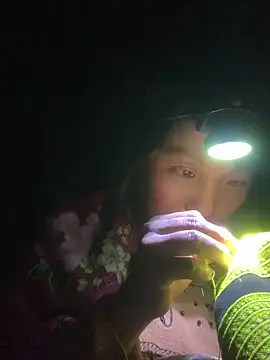 Snapshot of bi-bo123 chatting on November 28, 2025, 1:22 pm bi-bo123 online show from November 28, 2025, 1:22 pm