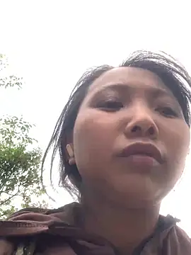 bi-bo123 online show from April 23, 2026, 2:29 am