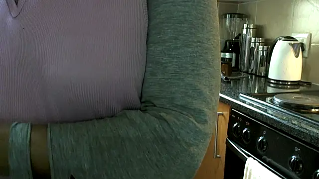 NewBeginnings8 online show from November 26, 2025, 8:03 am