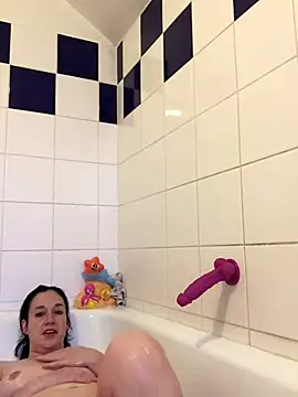 Girlysensuelle online show from November 16, 2025, 8:30 am