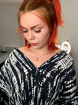 Angel-Eve online show from November 7, 2025, 10:31 am