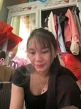 Amino-Suca online show from October 31, 2025, 4:31 am