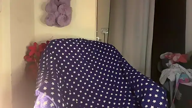 Snapshot of Shilpa_7 chatting on December 22, 2025, 7:36 pm Shilpa 7 online show from December 22, 2025, 7:36 pm