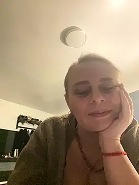 ToriLove777 online show from November 30, 2025, 7:31 am