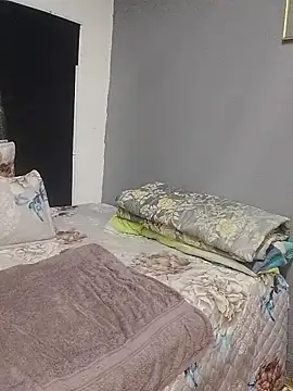 MassiveBoobsxxxx online show from January 17, 2026, 11:08 pm