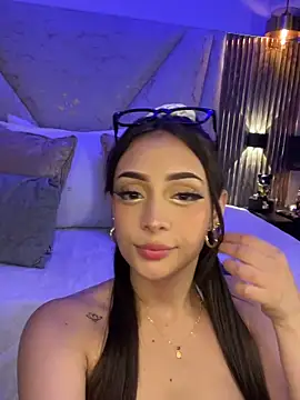 Snapshot of Kat_Saky chatting on May 15, 2026, 11:36 pm Kat Saky online show from May 15, 2026, 11:36 pm