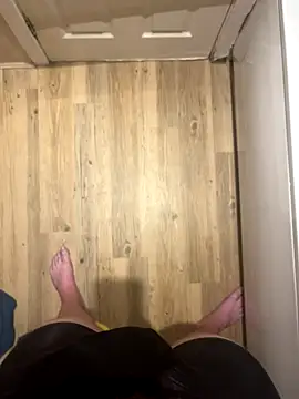 Snapshot of BenSmith19 chatting on October 30, 2025, 5:10 pm BenSmith19 online show from October 30, 2025, 5:10 pm