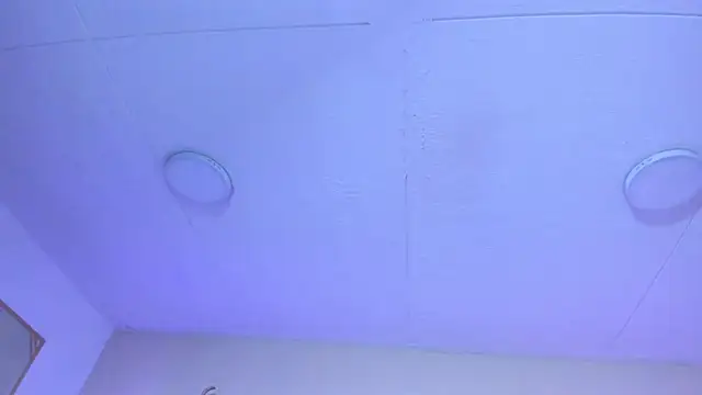 Sophie Russell  online show from December 2, 2025, 4:14 am