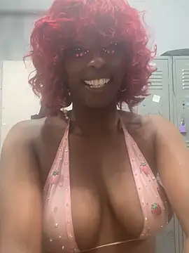 MadameMuse online show from November 3, 2025, 11:52 pm