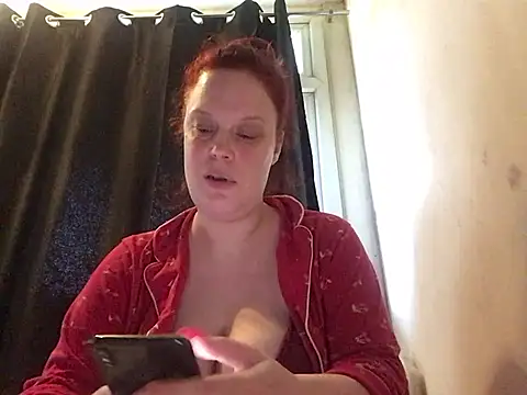 Snapshot of Siddypops99 chatting on February 10, 2026, 10:25 am Siddypops99 online show from February 10, 2026, 10:25 am