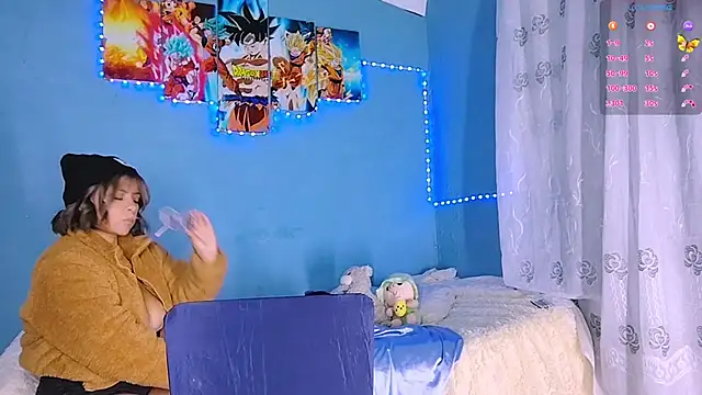 PrincessVenus23 online show from November 13, 2025, 5:55 am