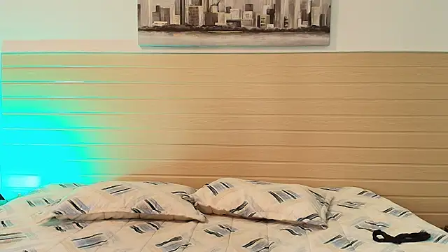 Snapshot of Madisonkay chatting on February 21, 2026, 1:51 am Madisonkay online show from February 21, 2026, 1:51 am