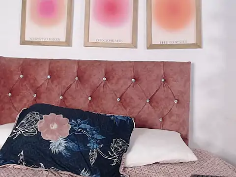 Snapshot of Madisonkay chatting on November 11, 2025, 7:08 pm Madisonkay online show from November 11, 2025, 7:08 pm