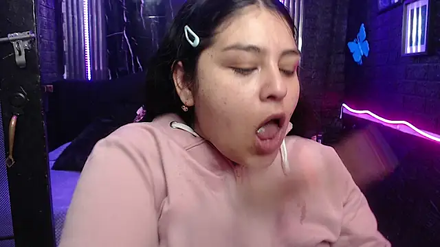 Snapshot of lehia_285 chatting on May 19, 2026, 1:07 pm lehia 285 online show from May 19, 2026, 1:07 pm