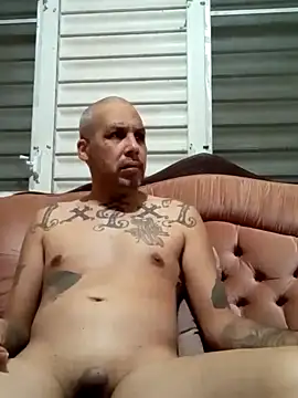 Snapshot of feoGG197 chatting on November 8, 2025, 6:06 am feoGG197 online show from November 8, 2025, 6:06 am