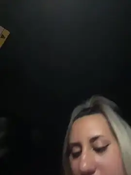 RhanyaThorres online show from November 13, 2025, 7:29 pm